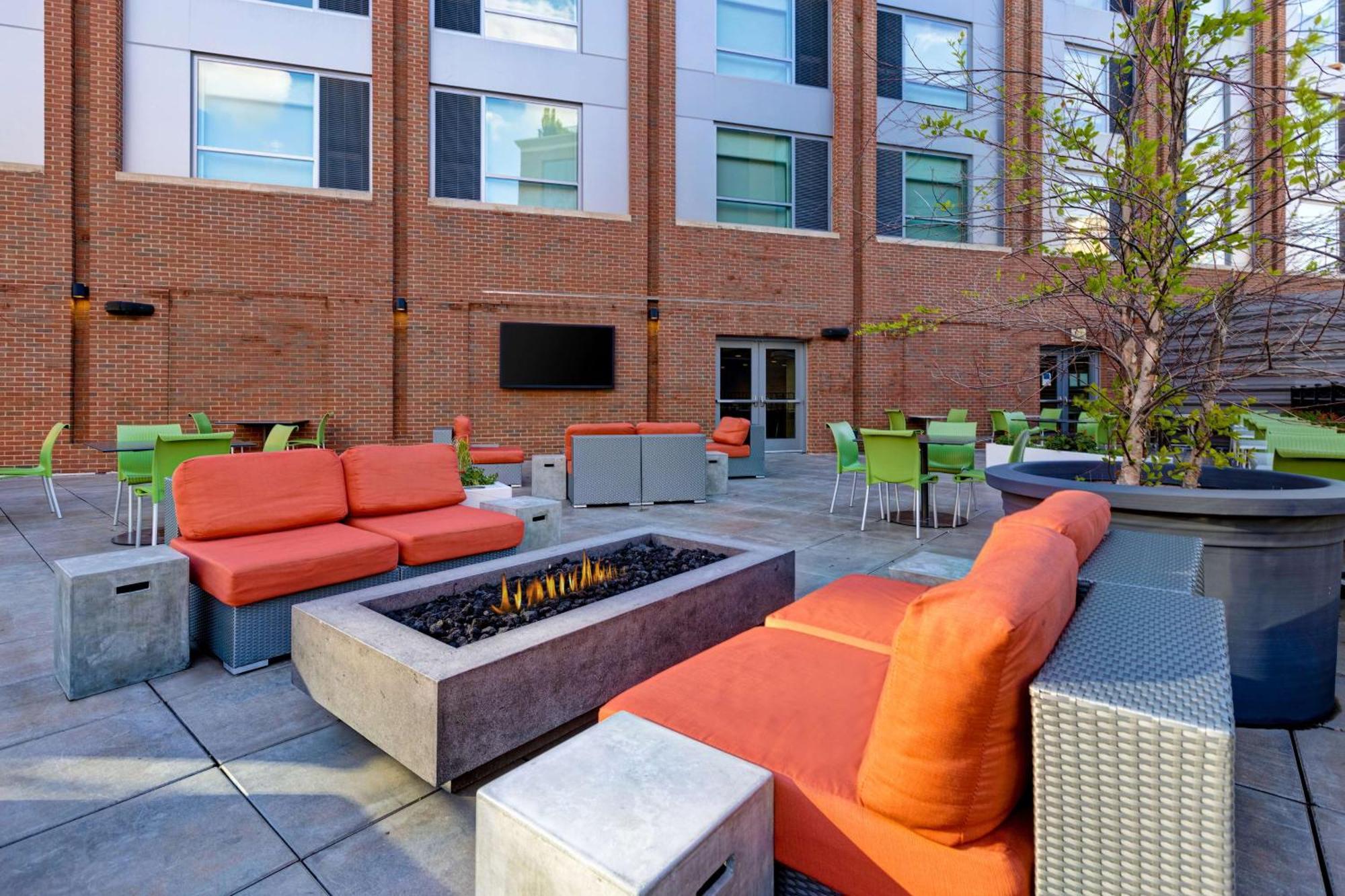 Hyatt Place Bloomington / Normal Eksteriør bilde